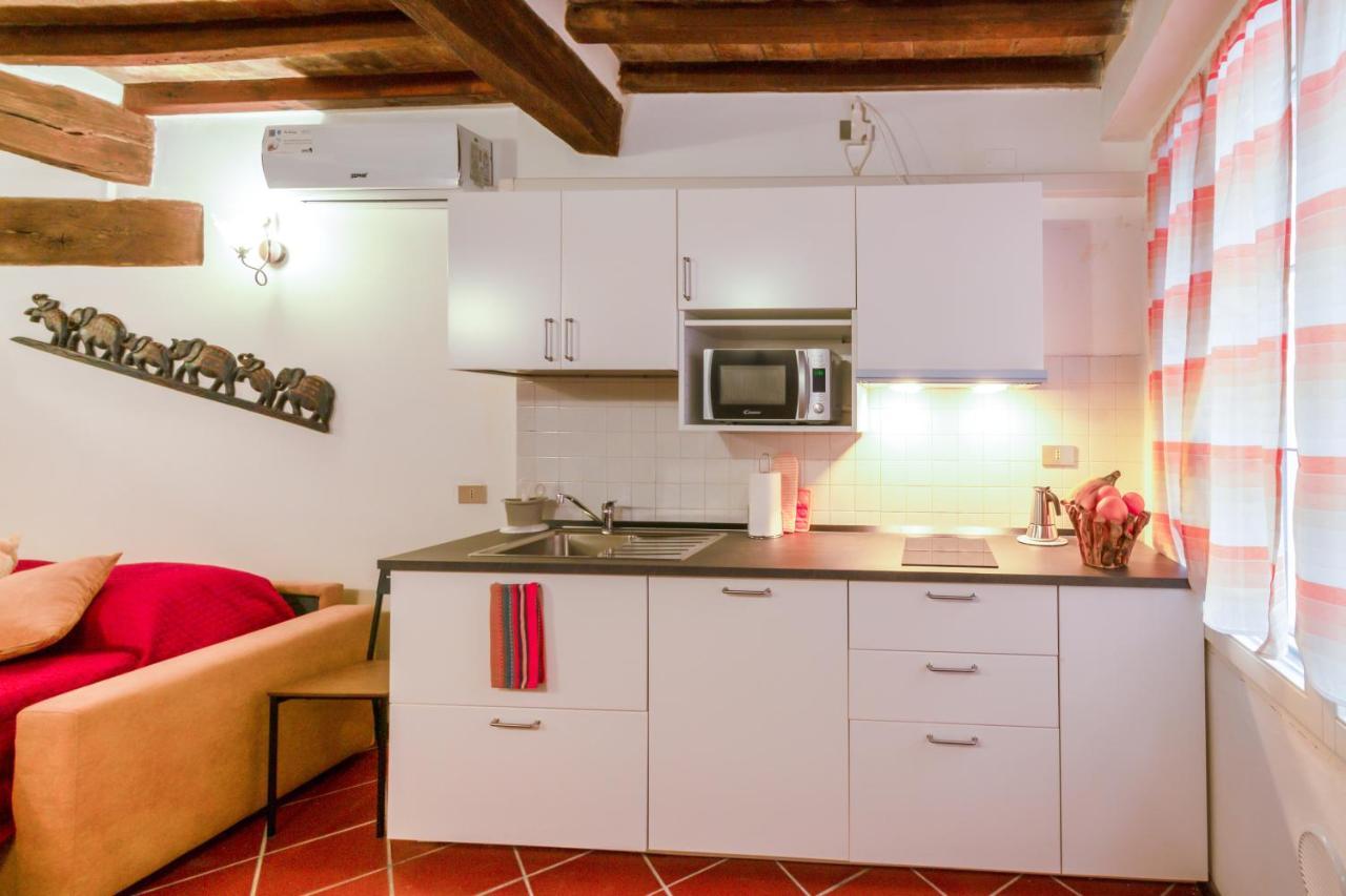 Apartmán Parma Portici Antichi Monolocale A 5 Min Dal Duomo Exteriér fotografie